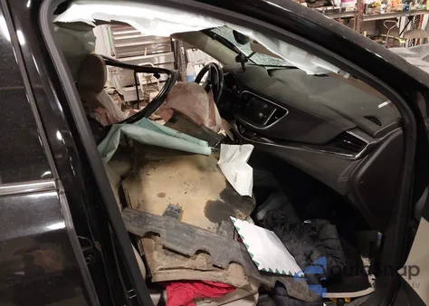 2018 Buick Enclave Premium from USA, damaged, VIN 5GAEVBKWXJJ205536